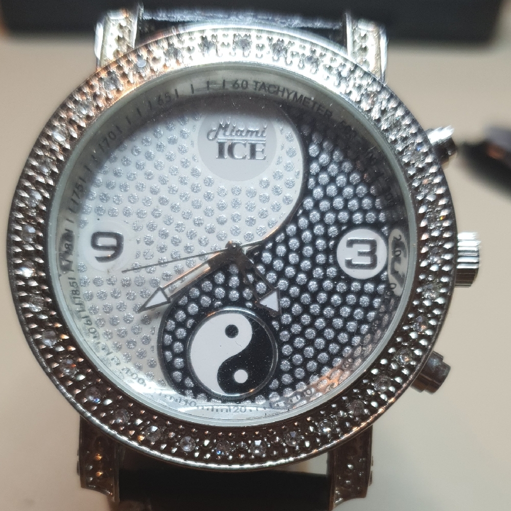 Miami Ice Silver Diamond Leather Yin Yang Men's Watch
